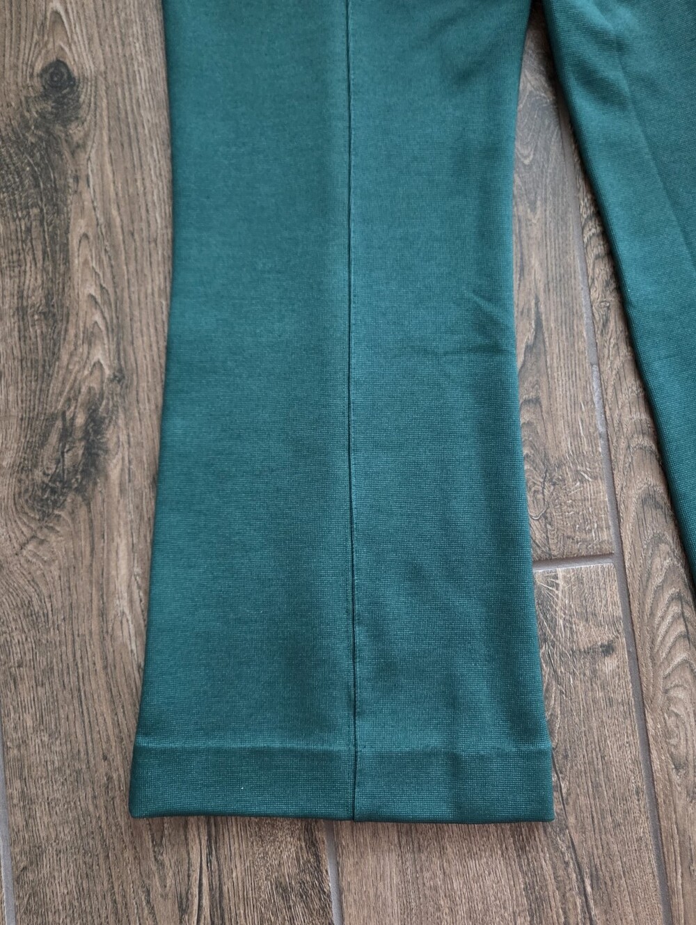 Anthropologie Maeve Margot Kick Flare Cropped Knit Stretch Pants in Pine Green - Picture 8 of 10